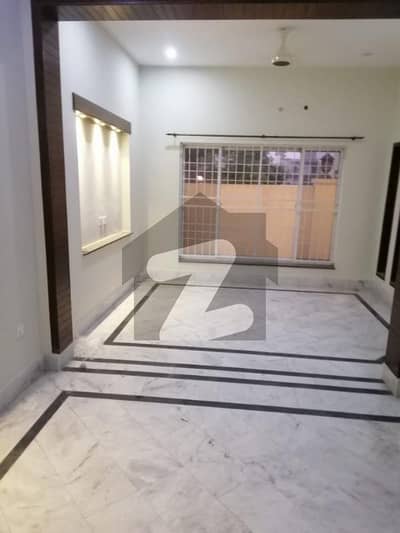 10 Marla Lower Portion Available For Rent In T&t Aabpara Society Lahore