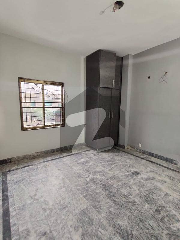 4 Marla Flat For Rent 4 Marla Flat For Rent