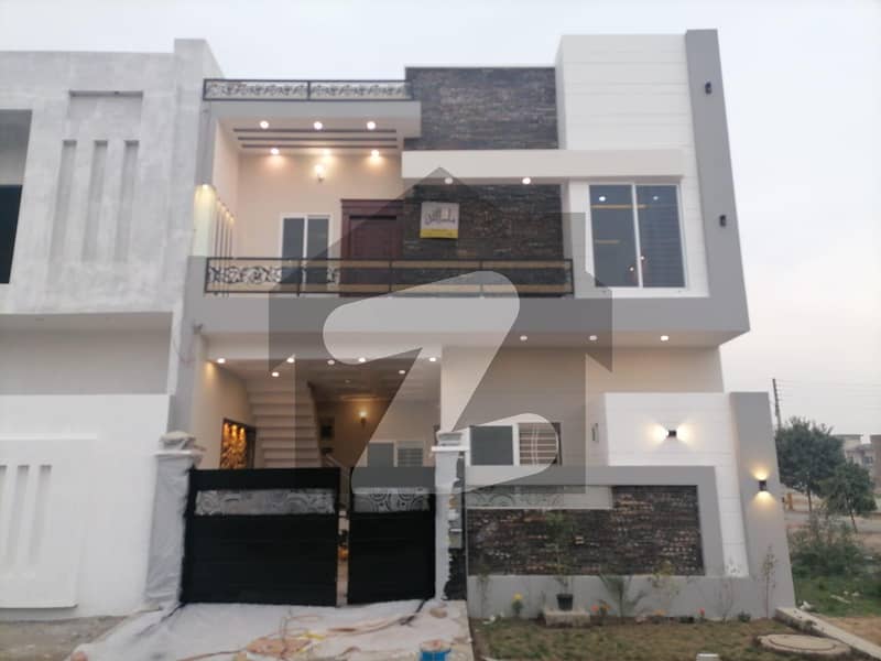 Reserve A Centrally Located House Of 5 Marla In Jeewan City - Phase 5