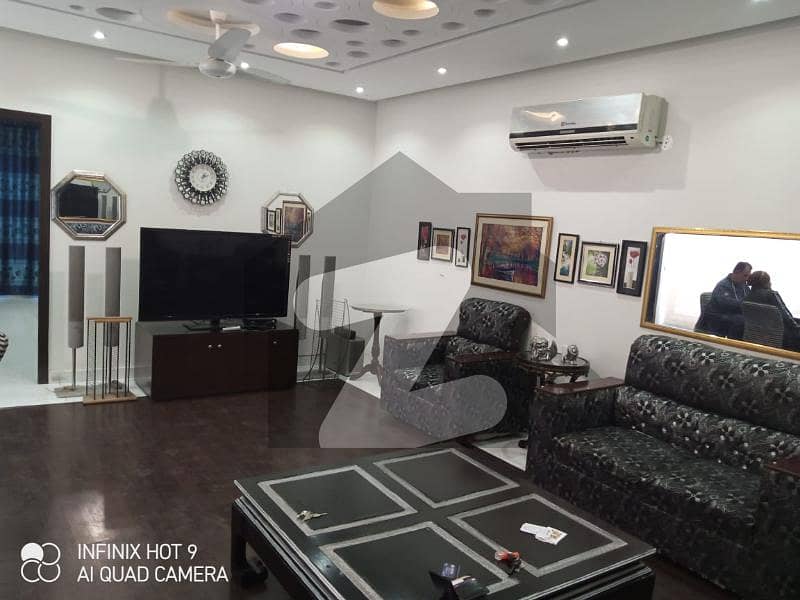 Spacious Fully Furnish Apartment With Lift,Daily Rent 20K.