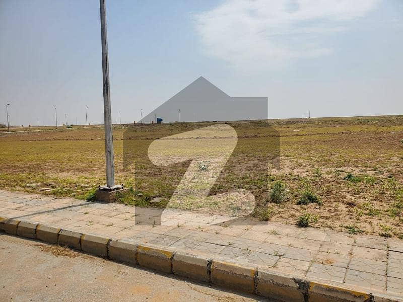 8 Marla Commercial Plot On Main Expressway For Sale