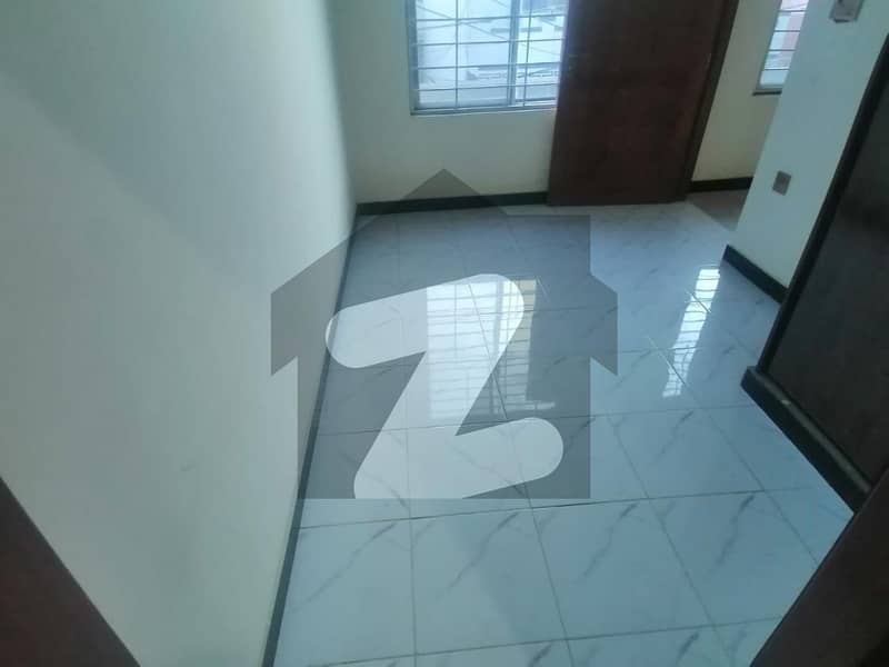 8 Marla Lower Portion Is Available For rent In Gulraiz Housing Society Phase 4