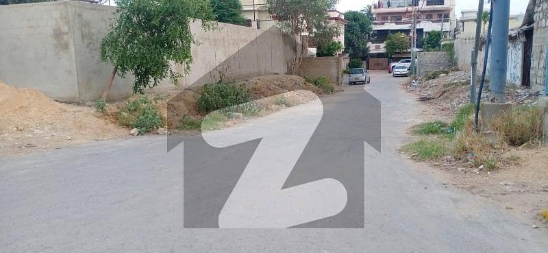 Main 200 Ft Road Commercial Corner Prime Location Plot Available For Rent In Gulistan E Jauhar Near Continental Bakery