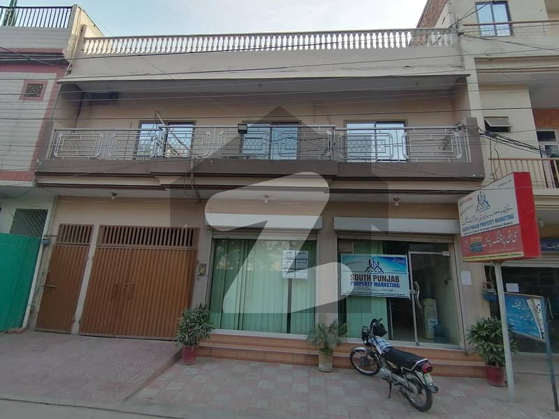 Ideally Located Building Of 7 Marla Is Available For sale In Gulshan Market