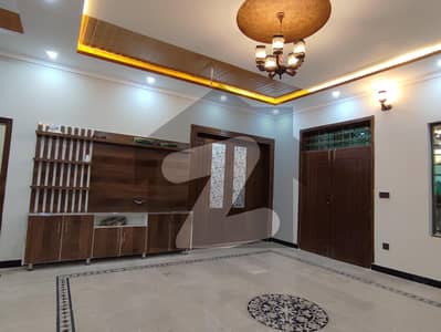 گلشن آباد سیکٹر 1 گلشن آباد راولپنڈی میں 3 کمروں کا 10 مرلہ مکان 1.89 کروڑ میں برائے فروخت۔