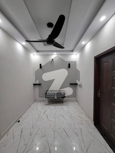 House For Rent In Eastern District Block Bahria Orchard Lahore