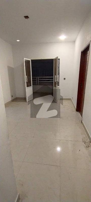 Flat In Soldier Bazar For Sale