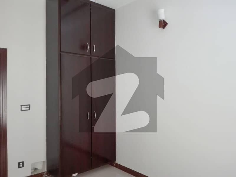 Lower Portion Available For rent In Gulshan-e-Iqbal