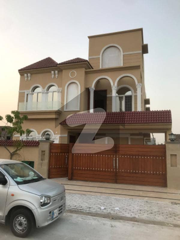 10 Marla Brand New Upper Portion Bahria Town