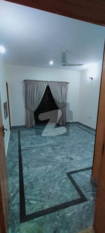 5 Marla Upper Portion For Rent Available - Jasmine Block Sector C Bahria Town Lahore
