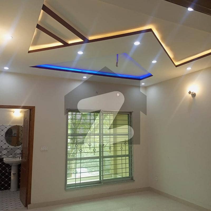 Triple Storey House For Sale Ali Park, Cantt, Lahore ID43172346