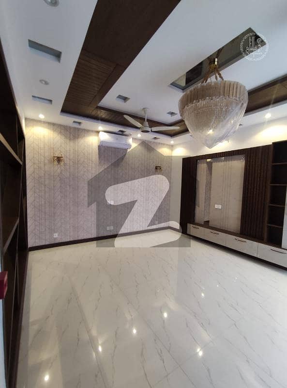 1 Kanal Most Beautiful House With Basement For Rent Dha Phase 7