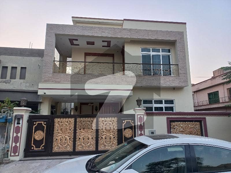 10 Marla 5 Bedroom House For Rent In Bahria Town Phase 5