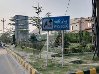10 Marla Plot In Overseas Block In Park View City