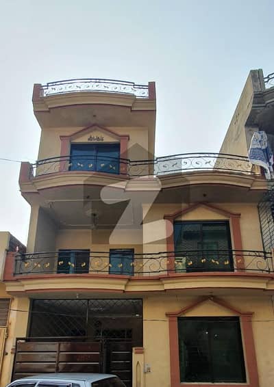 ناز ٹاؤن ۔ بلاک سی ناز ٹاؤن لاہور میں 4 کمروں کا 5 مرلہ مکان 1.1 کروڑ میں برائے فروخت۔