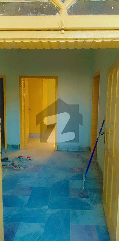 حیات آباد فیز 6 حیات آباد پشاور میں 8 کمروں کا 7 مرلہ مکان 1 لاکھ میں کرایہ پر دستیاب ہے۔