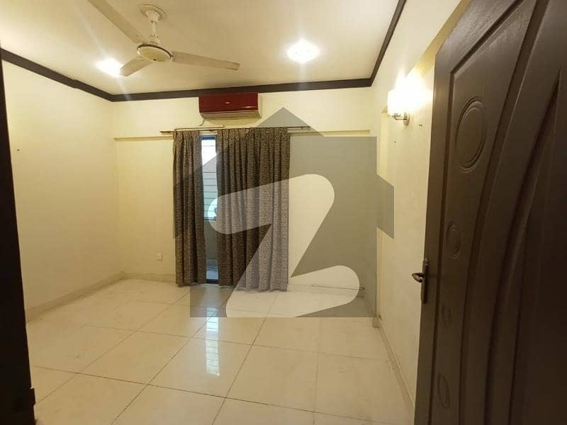 3 Bedrooms Apartment For Sale
