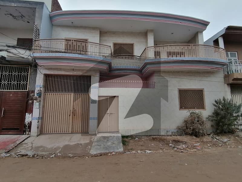 شاہ رُکنِِِ عالم کالونی ۔ بلاک بی شاہ رُکنِ عالم کالونی ملتان میں 3 کمروں کا 7 مرلہ مکان 1.25 کروڑ میں برائے فروخت۔