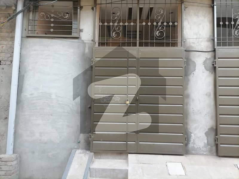 ندیم ٹاؤن لاہور میں 3 کمروں کا 2 مرلہ مکان 60 لاکھ میں برائے فروخت۔