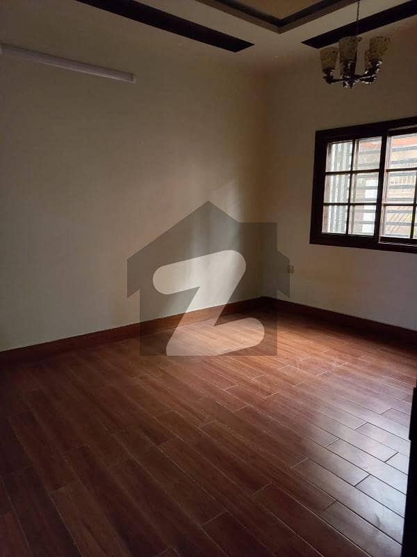 2 Bed D/D 3rd Floor Portion In Gulshan E Iqbal Block 13 (450 Sq. Yard)