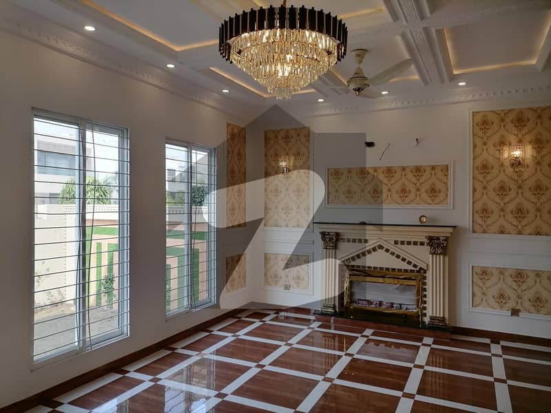A Palatial Residence For sale In Valencia - Block C1 Lahore
