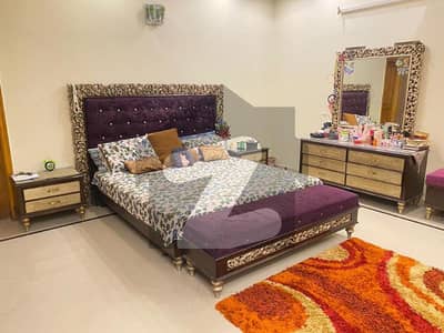 سمن برگ لاہور میں 6 کمروں کا 1.25 کنال مکان 6.5 کروڑ میں برائے فروخت۔