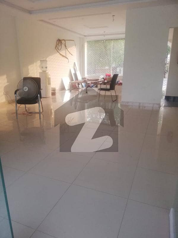 5 Marla 2nd Floor For Rent In Rafi Block Commercial Bahria Town Lahore