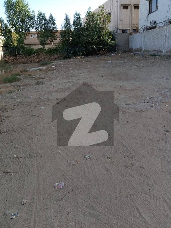 گلستانِِ جوہر ۔ بلاک 1 گلستانِ جوہر کراچی میں 12 مرلہ رہائشی پلاٹ 3.65 کروڑ میں برائے فروخت۔
