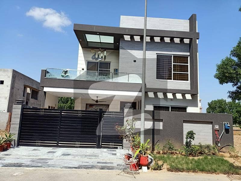 10 Marla Premium Quality House For Sale In Citi Housing, Sargodha Road Faisalabad.