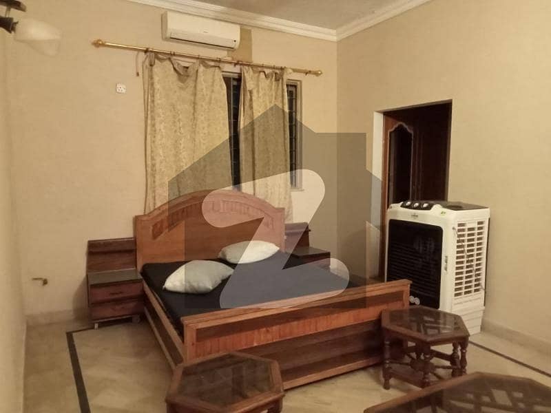 1 Bed Furnished Room Available In Phase 4 For Rent