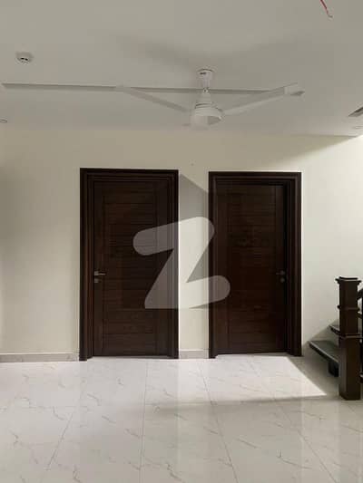 1 Kanal Beautiful House For Rent In Dha Phase 5.