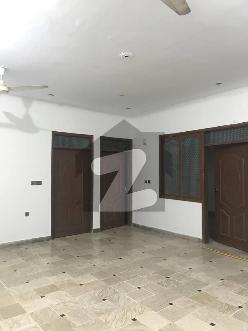 3 Bed Dd Portion Available For Rent In Madras Society