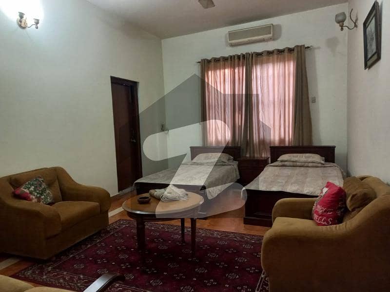 1 Kanal Pair Beautifully Designed Modern House Available For Rent In Upper Mall