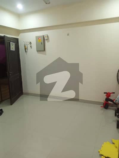 Shanzil Golf Extension Corner East Open Gas Water 24/7 Electricity (k-e) 1000 Sq Ft Well Maintained Apartment 6th Floor Stand By Generator