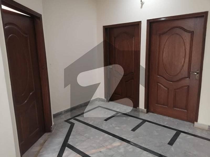 نشتر کالونی لاہور میں 5 کمروں کا 3 مرلہ مکان 73 لاکھ میں برائے فروخت۔