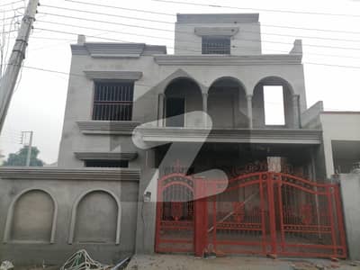 Grey Structure 10 Marla House For sale In Garden Town Phase 2 - Block E Gujranwala