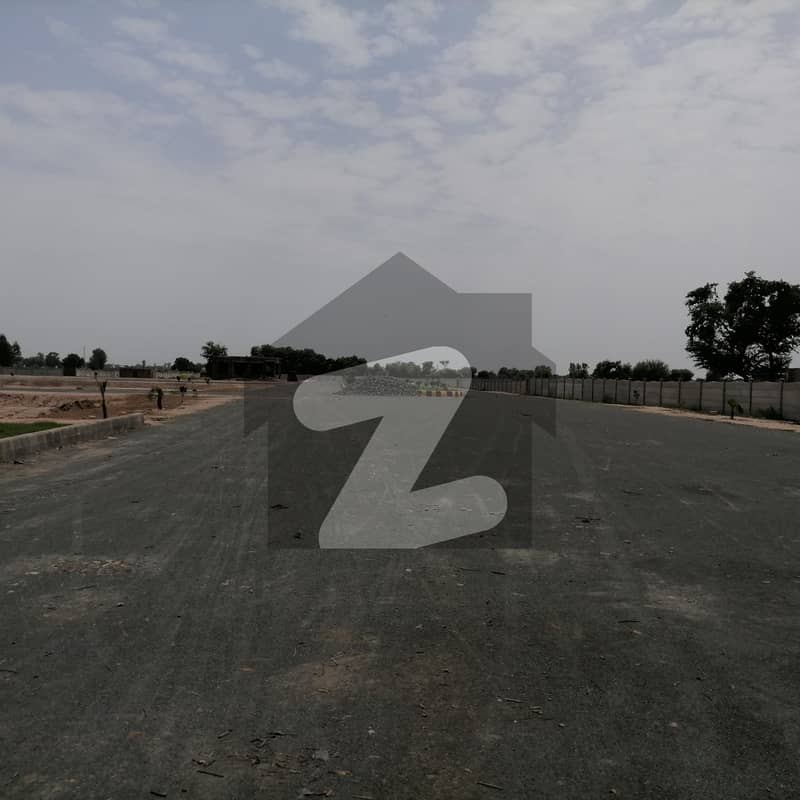 Stunning 7 Marla Residential Plot In Harapa Road Available