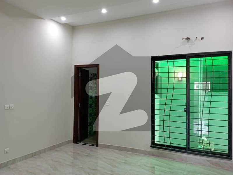 House For sale In Paragon City Imperial Block Lahore Paragon City