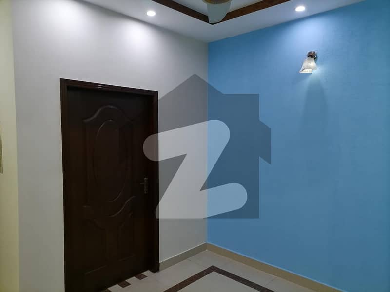 بحریہ نشیمن ۔ آئرس بحریہ نشیمن لاہور میں 3 کمروں کا 5 مرلہ مکان 40 ہزار میں کرایہ پر دستیاب ہے۔