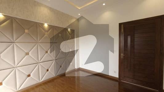 House Of 22 Marla Is Available For rent In DHA Phase 5 - Block G, Lahore