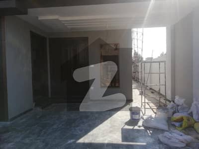 10 Marla Brand House Available For Rent In Lake City Lahore