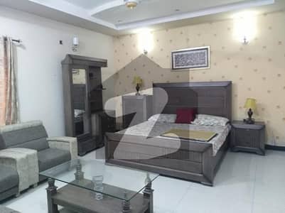 01 Kanal Beautiful Upper Portion Available For Rent