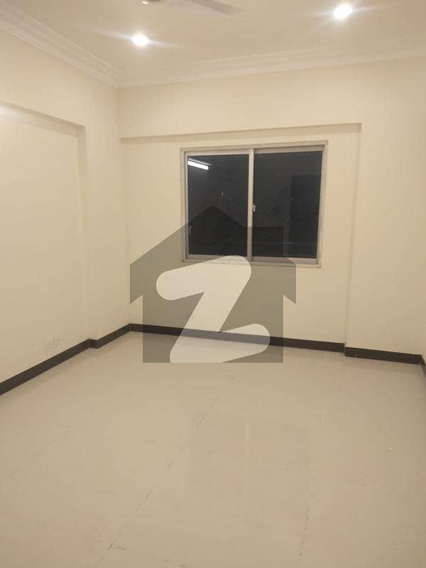 Front Entrance Outclass 3-Bedrooms Apartment in Badar Commercial DHA Phase 5