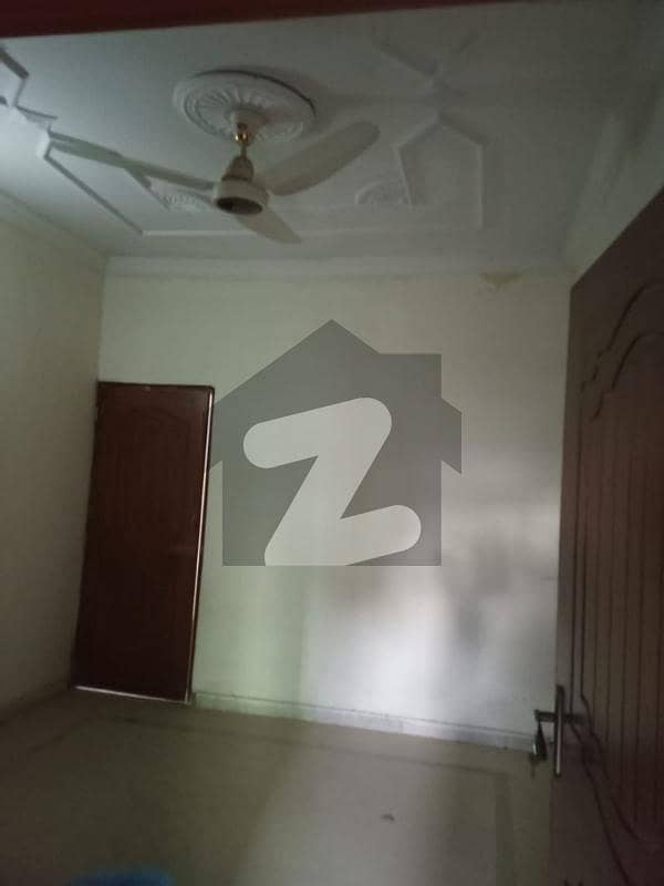 غوری ٹاؤن فیز 4 بی غوری ٹاؤن اسلام آباد میں 6 کمروں کا 7 مرلہ مکان 2.4 کروڑ میں برائے فروخت۔