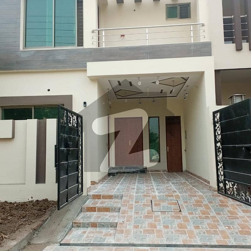 Nespak Canal Road 5 Marla Brand New House For Sale
