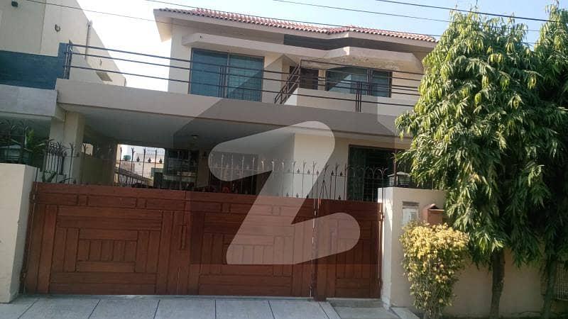 10 Marla 2 Bedroom Upper Portion Available For Rent In Dha Phase-4 Block-dd, Lahore Cantt