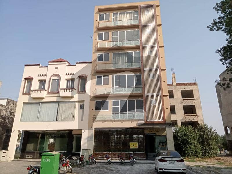 5 Marla Commercial Shop available for rent in Bahria Town, Lahore