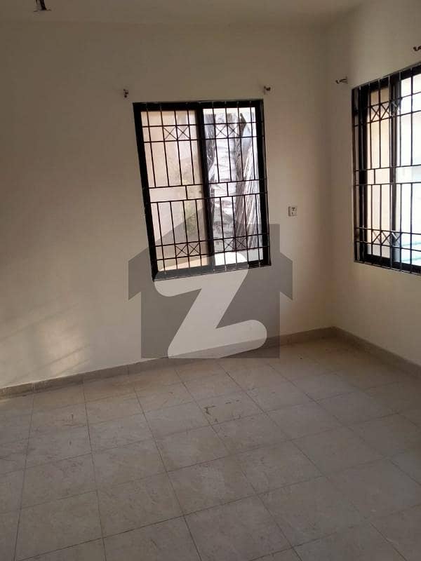 Defence 200 Yards Bungalow For Rent Defence 200 Yards Bungalow For Rent