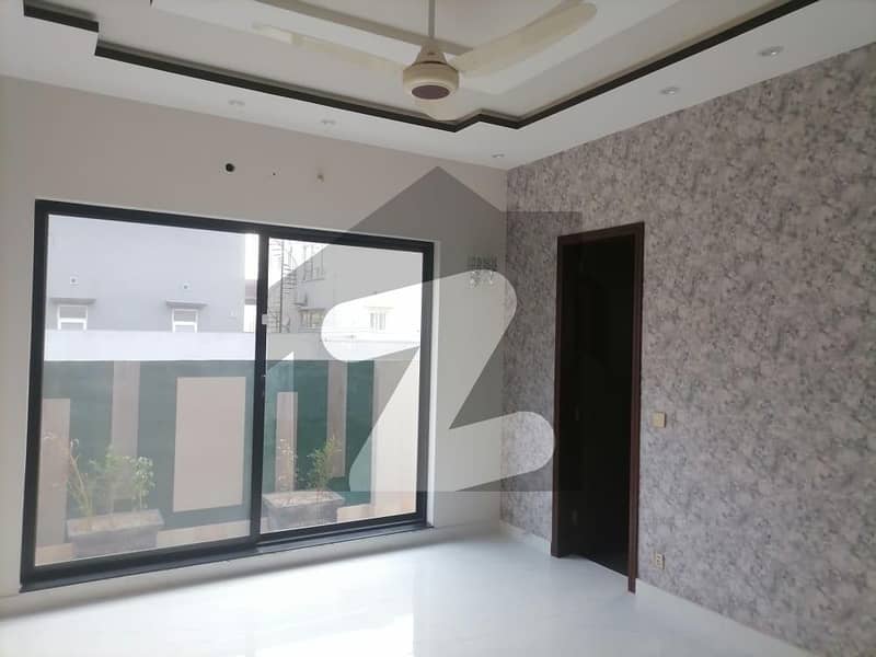 To sale You Can Find Spacious Penthouse In Bahria Town - Nishtar Block