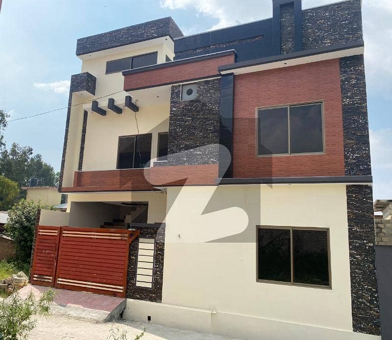 Brand new A Class contraction Luxury House for Sale.